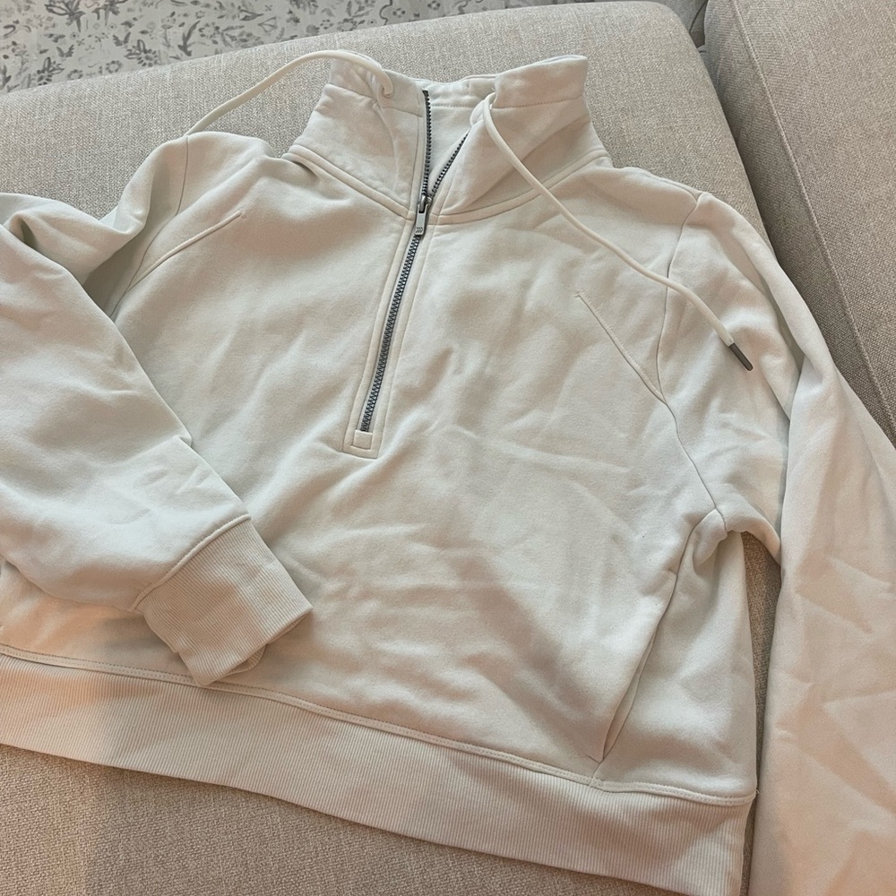 All in Motion White Zip Up Sweater Soft Comfortable Fit